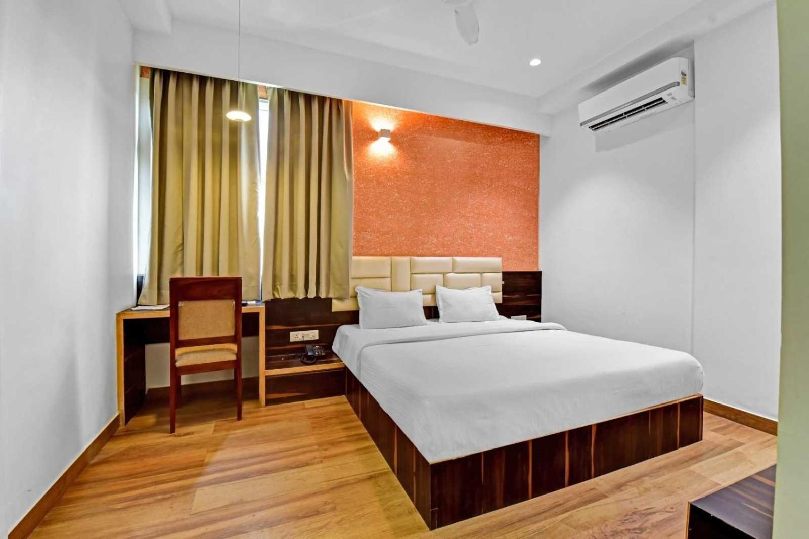 Collection O Hotel Karma Inn Dźajpur Zewnętrze zdjęcie