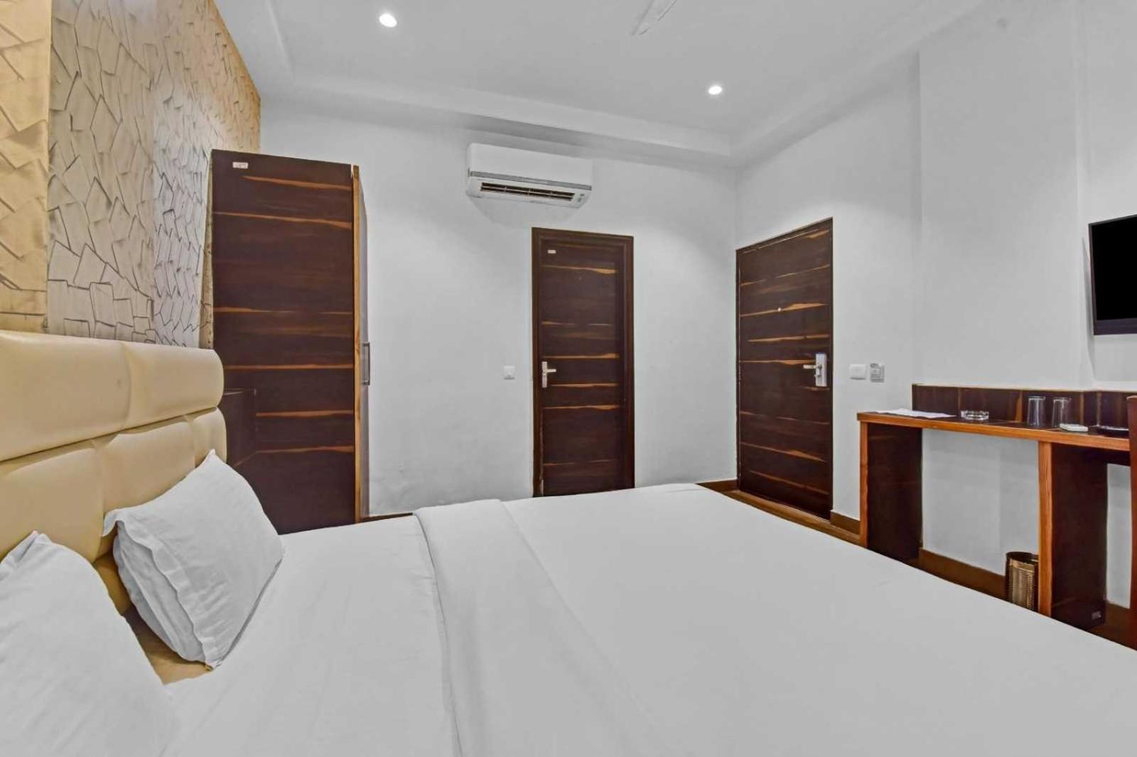 Collection O Hotel Karma Inn Dźajpur Zewnętrze zdjęcie