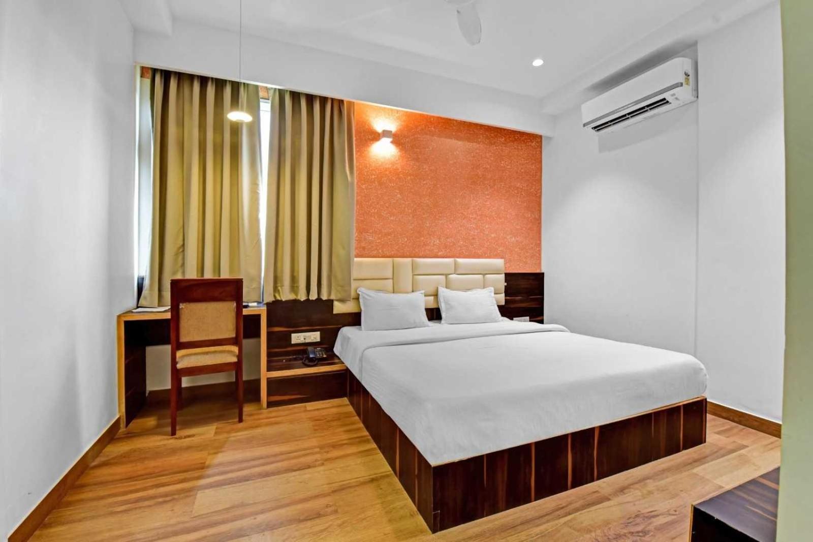 Collection O Hotel Karma Inn Dźajpur Zewnętrze zdjęcie