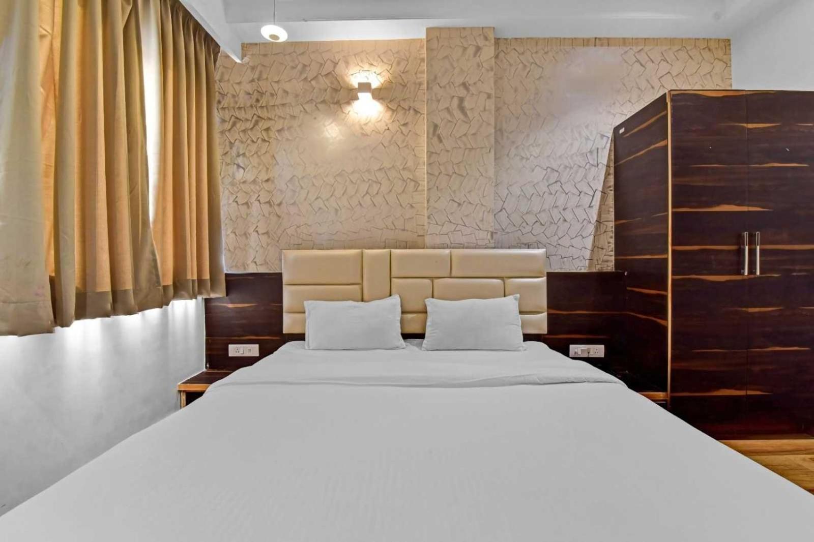 Collection O Hotel Karma Inn Dźajpur Zewnętrze zdjęcie