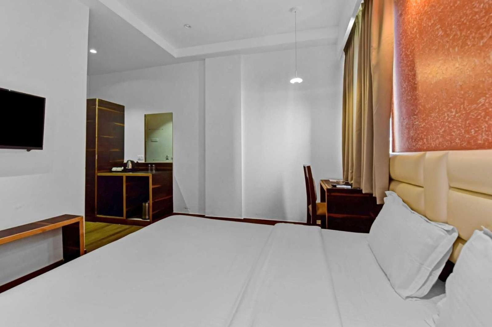 Collection O Hotel Karma Inn Dźajpur Zewnętrze zdjęcie